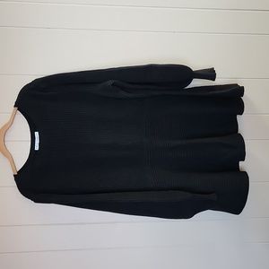 Girl With Curves Black Sweater